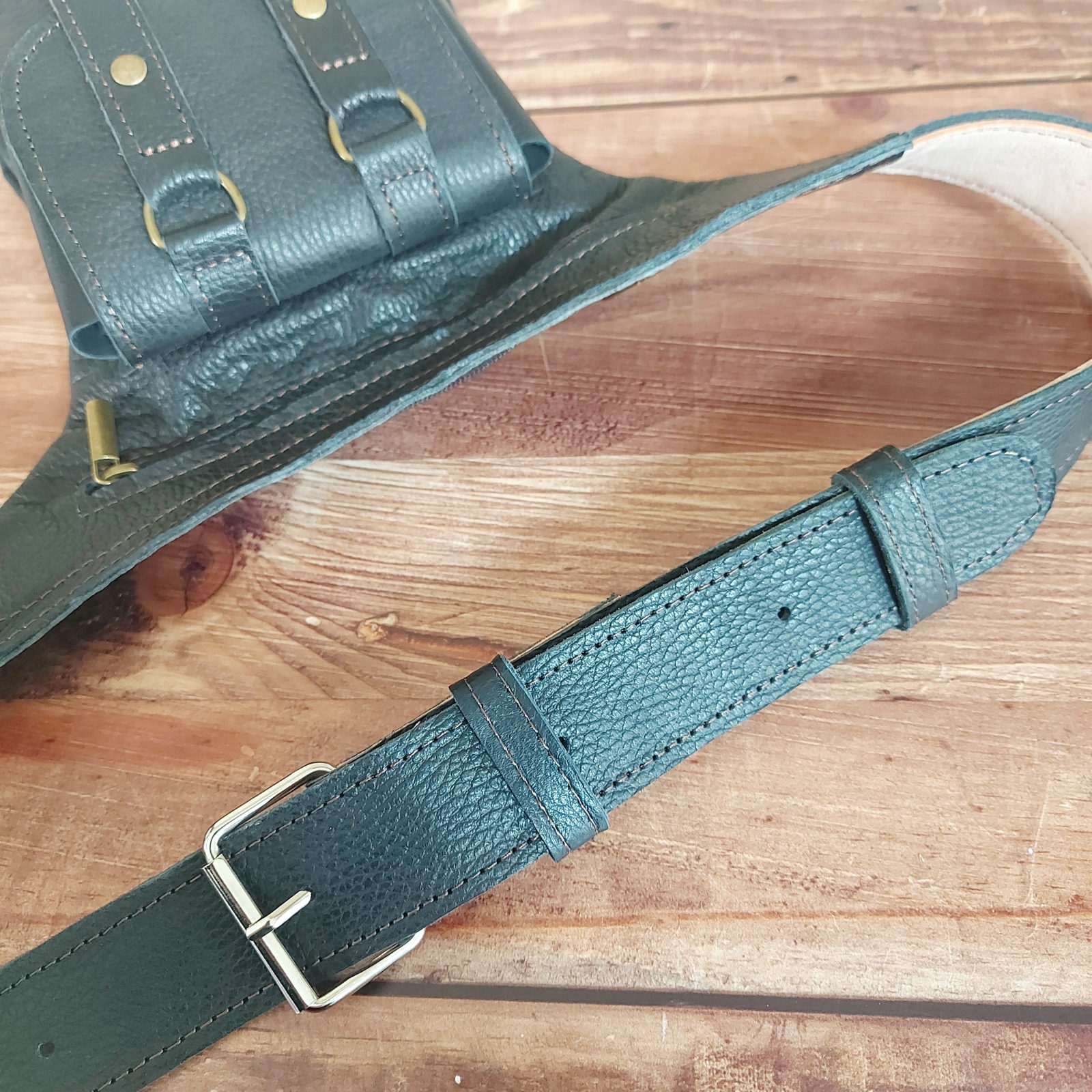 Pochette ceinture noire en cuir