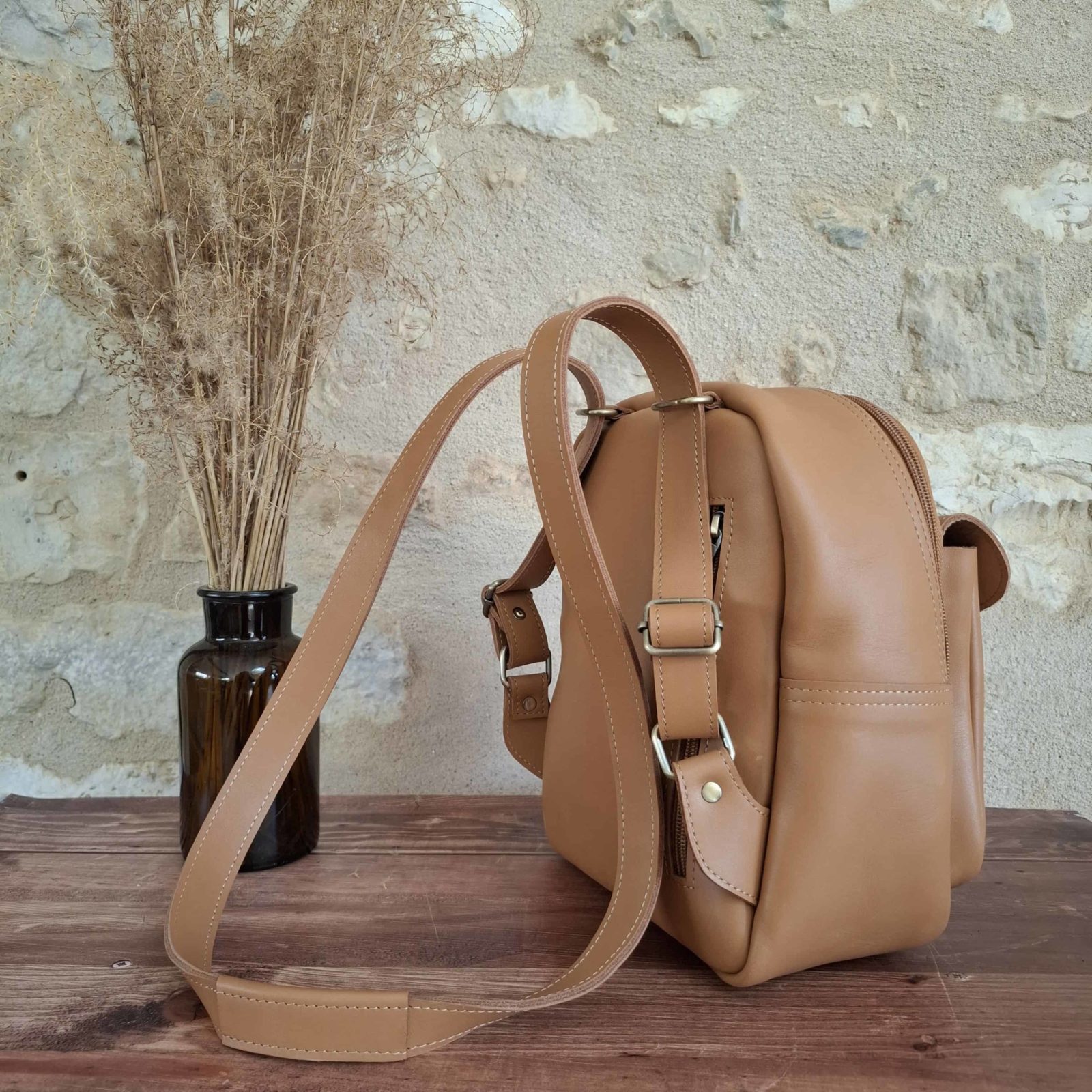 petit sac à dos convertible cuir crème
