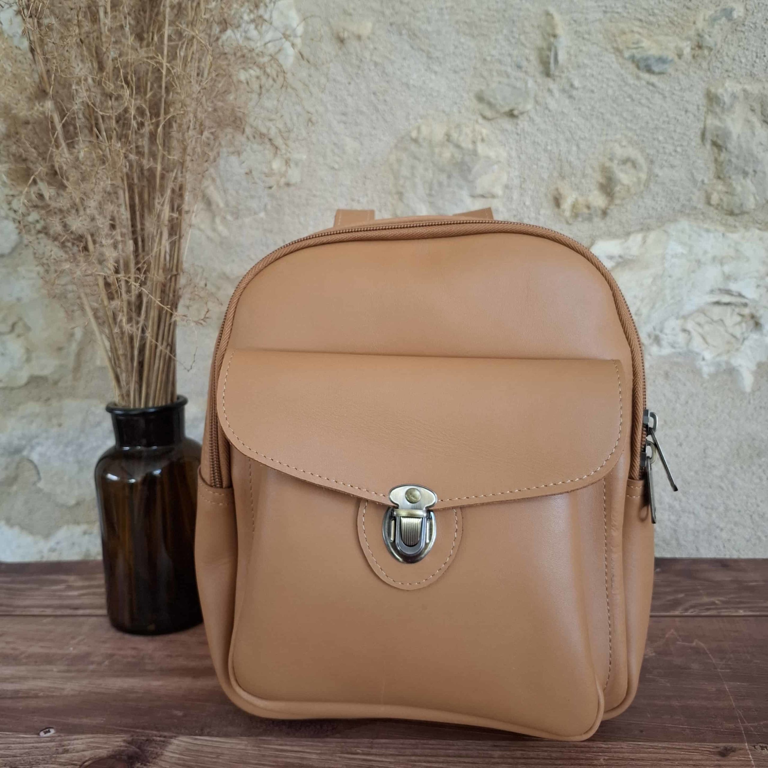 petit sac à dos convertible cuir crème