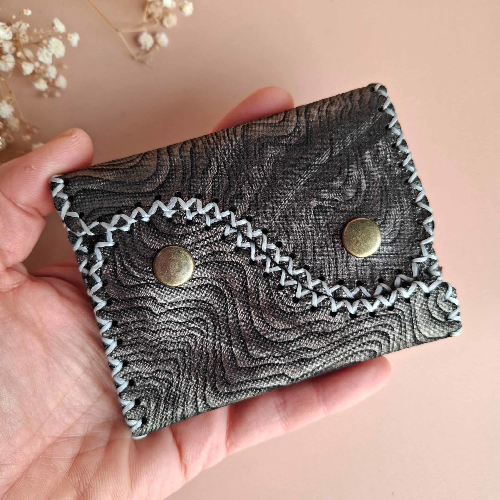 porte-cartes compact cuir